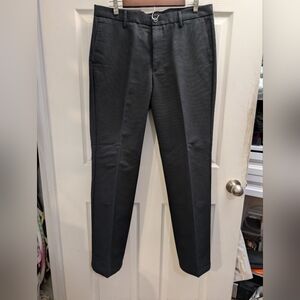 Dockers Men's Charcoal Pinstripe Pants Size 34x32